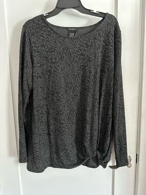 Madison Crew Neck Long Sleeve Top in Charcoal Animal Print